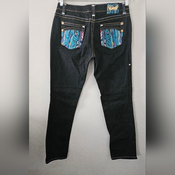 COOGI EMBROIDERED JEANS - Picture 8 of 10